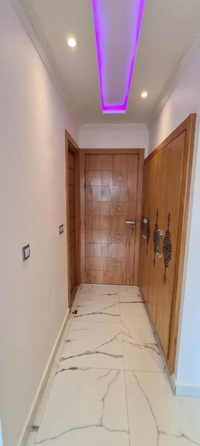 Luxueux Appartement Downtown ラバト エクステリア 写真